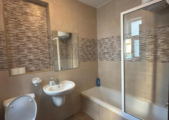 3-bedroom In M2 Apartmán *