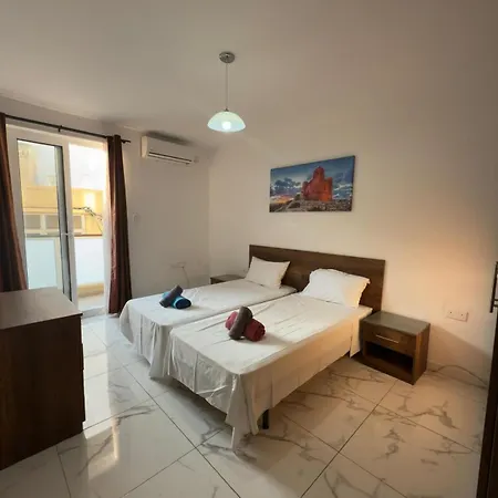 3-bedroom In M2 Appartement