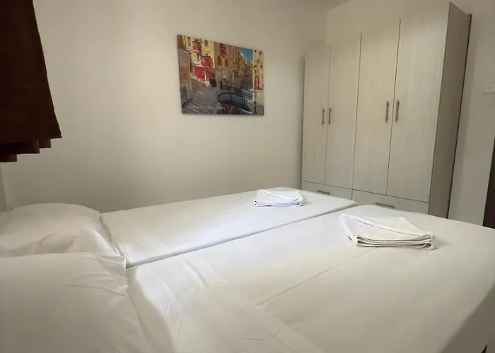 3-bedroom In M2