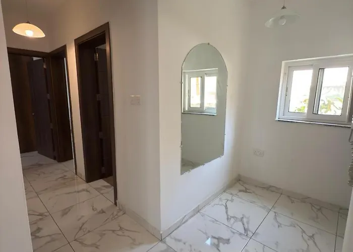 3-bedroom In M2 * مسيدا