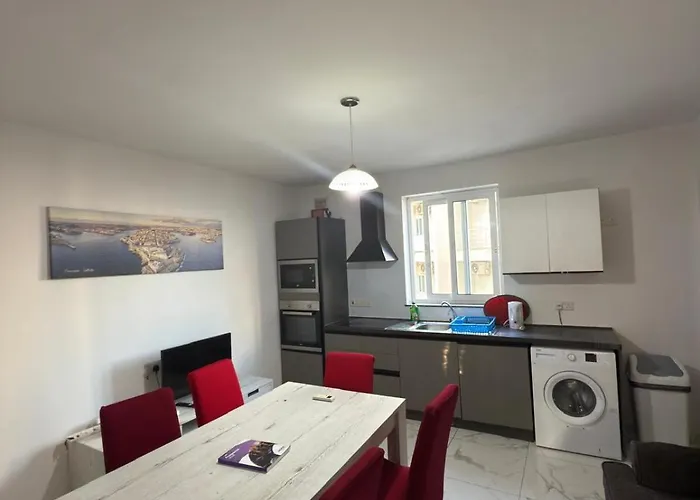 3-bedroom In M2 مسيدا